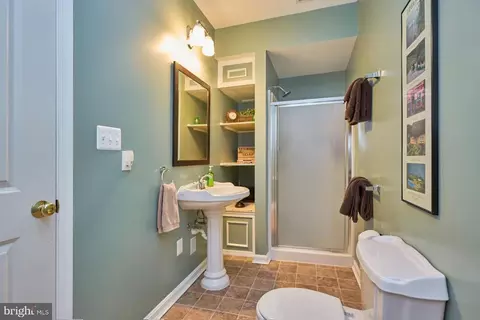 9342 Falling Water Dr, Bristow, VA 20136 photo 36