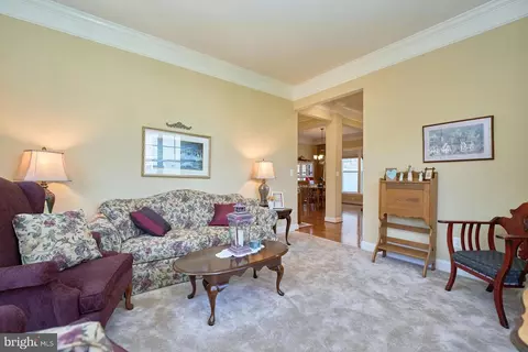9342 Falling Water Dr, Bristow, VA 20136 photo 10