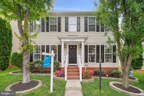 16303 Catenary Dr, Woodbridge, VA 22191