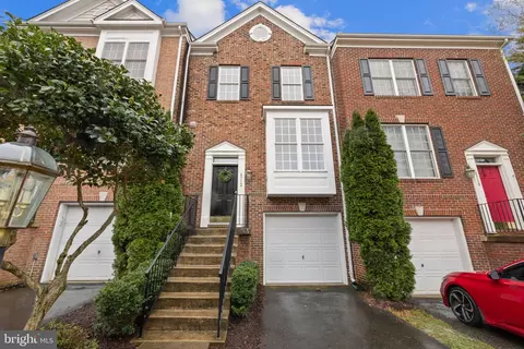 6312 Cullen Pl, Haymarket, VA 20169