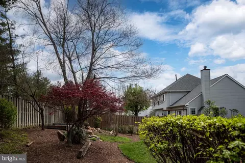 Exterior - 9051 Cottage Loop, Bristow, VA 20136 photo 9 of 21
