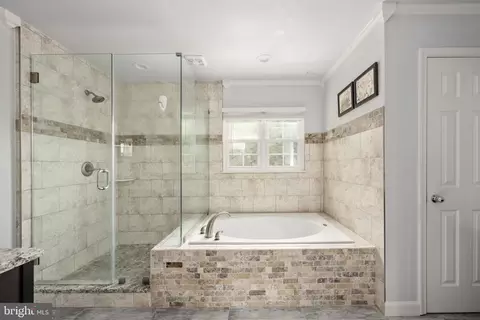 Bath - 9051 Cottage Loop, Bristow, VA 20136 photo 1 of 7