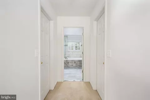 Entry Way - 9051 Cottage Loop, Bristow, VA 20136 photo 5 of 8