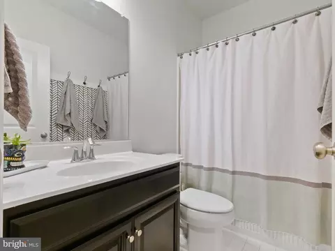 9260 Kos Ln, Manassas, VA 20110 photo 4