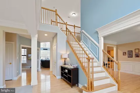Entry Way - 8102 Ebert Dr, Manassas, VA 20112 photo 3 of 5