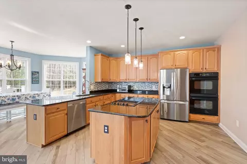 Kitchen - 8102 Ebert Dr, Manassas, VA 20112 photo 2 of 5