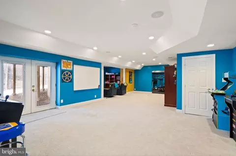 Living - 8102 Ebert Dr, Manassas, VA 20112 photo 14 of 15