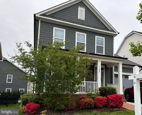 17005 Takeaway Ln, Dumfries, VA 22026