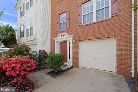 15043 Gaffney Cir, Gainesville, VA 20155