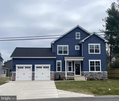 8501 Rolling Rd, Manassas, VA 20110