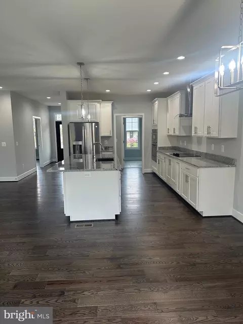Kitchen - 8501 Rolling Rd, Manassas, VA 20110 photo 1 of 7