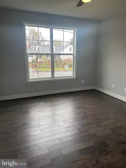 Other - 8501 Rolling Rd, Manassas, VA 20110 photo 3 of 11
