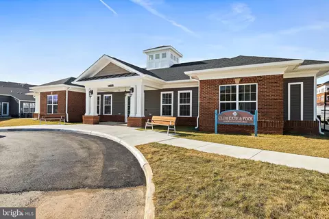 13970 Englefield Dr #4208, Woodbridge, VA 22193