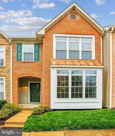 11456 Corinthia Ct, Woodbridge, VA 22192