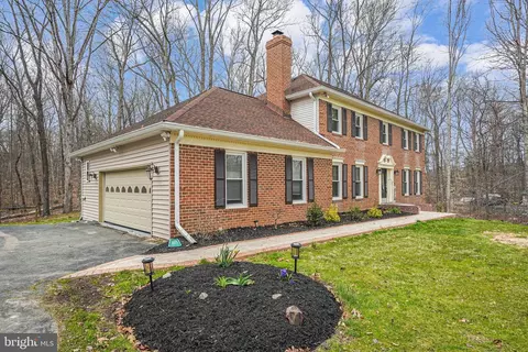 11422 Huntsman Dr, Manassas, VA 20112
