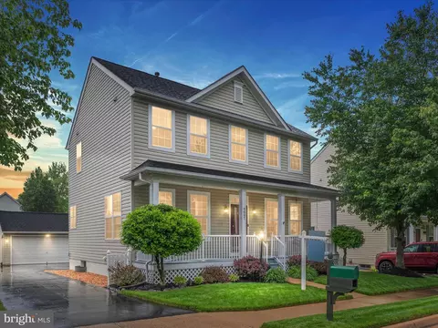 9897 Airedale Ct, Bristow, VA 20136