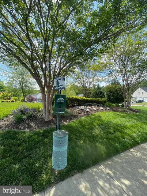 Exterior - 18463 Kerill Rd, Triangle, VA 22172 photo 12 of 18