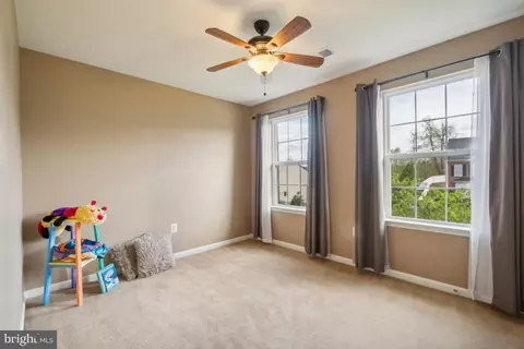 Bedroom - 18463 Kerill Rd, Triangle, VA 22172 photo 5 of 8