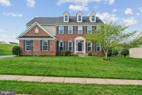 18463 Kerill Rd, Triangle, VA 22172