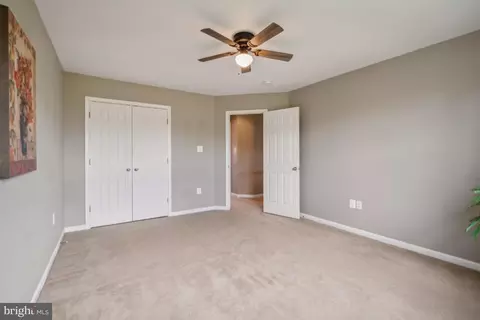 Bedroom - 18463 Kerill Rd, Triangle, VA 22172 photo 7 of 8