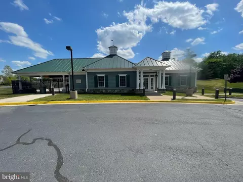 Exterior - 18463 Kerill Rd, Triangle, VA 22172 photo 10 of 18