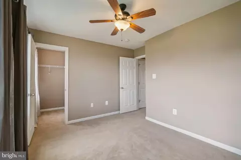 Bedroom - 18463 Kerill Rd, Triangle, VA 22172 photo 6 of 8