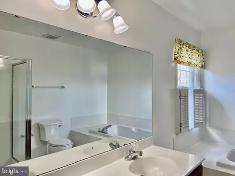 9755 Manassas Forge Dr, Manassas, VA 20111 photo 2