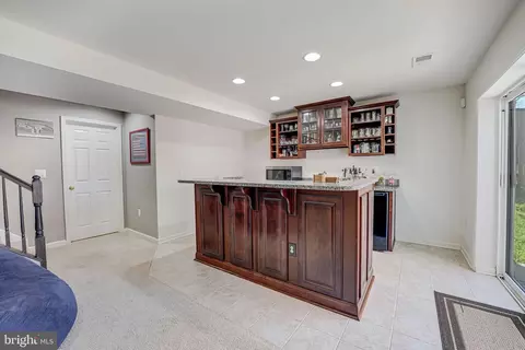 Kitchen - 3825 Grafton Ct, Triangle, VA 22172 photo 8 of 9
