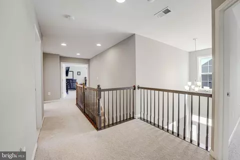 Entry Way - 3825 Grafton Ct, Triangle, VA 22172 photo 5 of 5