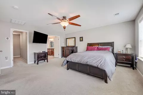 Bedroom - 3825 Grafton Ct, Triangle, VA 22172 photo 7 of 12