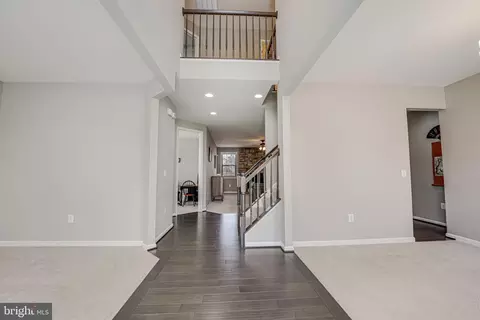 Entry Way - 3825 Grafton Ct, Triangle, VA 22172 photo 1 of 5