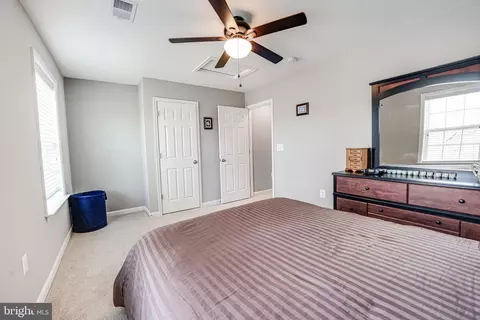 Bedroom - 3825 Grafton Ct, Triangle, VA 22172 photo 4 of 12