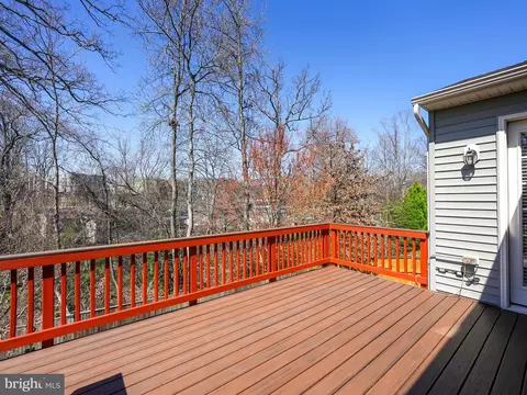 Exterior - 3825 Grafton Ct, Triangle, VA 22172 photo 6 of 9