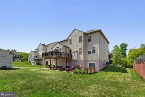 Exterior - 3254 Kira Ct, Triangle, VA 22172 photo 20 of 27
