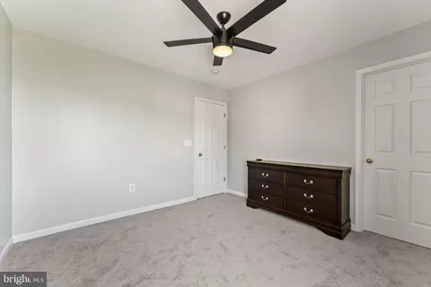 Bedroom - 3254 Kira Ct, Triangle, VA 22172 photo 8 of 14