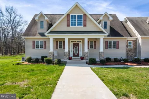 12649 Lemaster Dr, Nokesville, VA 20181