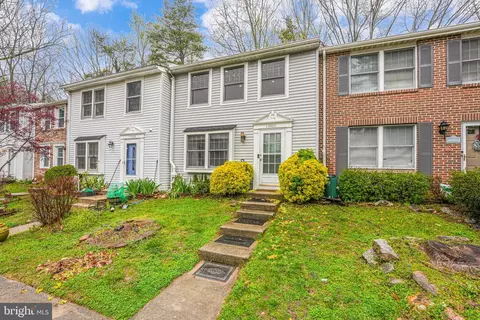 13506 Bentley Cir, Woodbridge, VA 22192