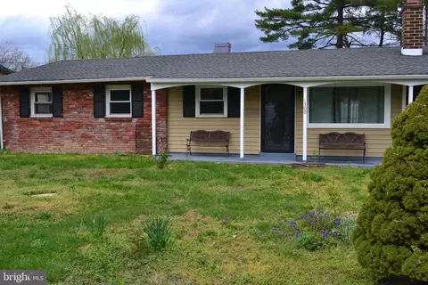 1300 E St, Woodbridge, VA 22191