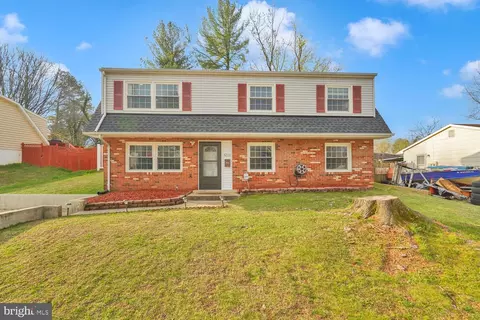 4213 Gustus Dr, Woodbridge, VA 22193