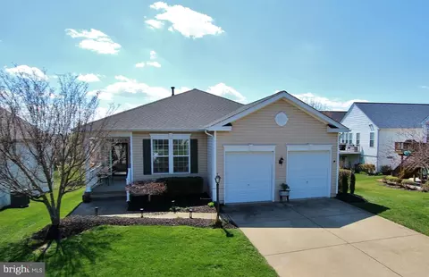 3704 Detrick Trl, Dumfries, VA 22025
