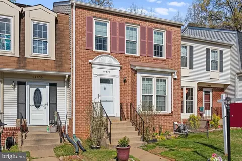 14857 Swallow Ct, Woodbridge, VA 22193