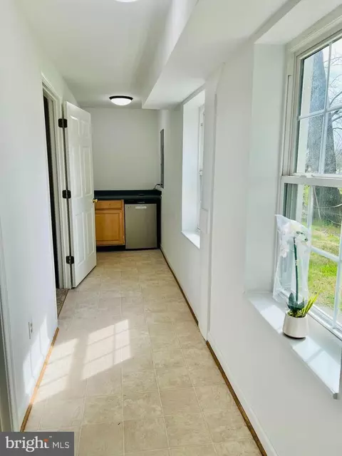 Entry Way - 7660 Michelle Ct, Manassas, VA 20109 photo 1 of 2