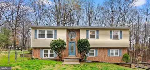 12201 Timberwolf Trl, Manassas, VA 20112