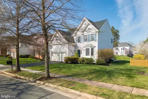 5506 Hillsman Farm Ln, Haymarket, VA 20169