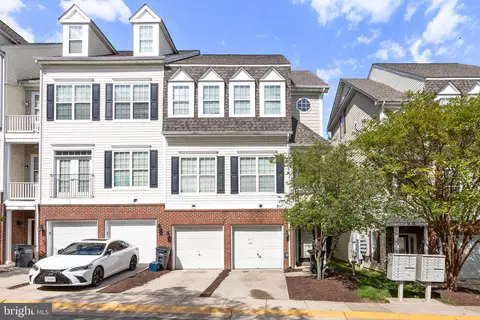 1840 Cedar Cove Way UNIT 201, Woodbridge, VA 22191