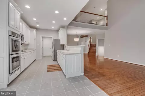 Kitchen - 6545 Box Elder Loop, Gainesville, VA 20155 photo 1 of 3