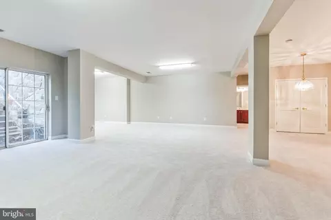 Living - 6545 Box Elder Loop, Gainesville, VA 20155 photo 5 of 5