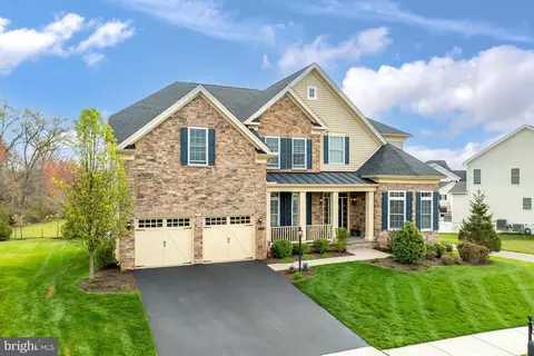 15264 Sky Valley Dr, Haymarket, VA 20169
