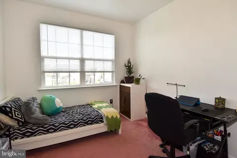 Bedroom - 14339 Broadwinged, Gainesville, VA 20155 photo 4 of 5