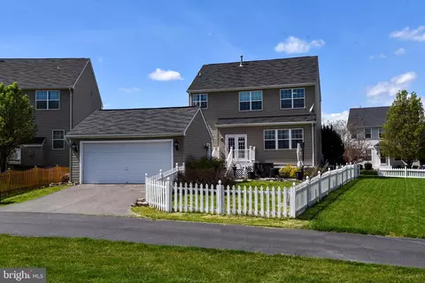 Exterior - 14339 Broadwinged, Gainesville, VA 20155 photo 5 of 6